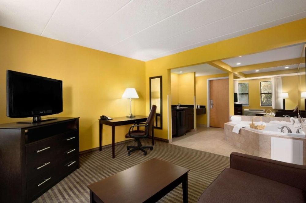 Quality Inn Middleboro-Plymouth Image 13