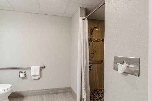 Quality Inn Middleboro-Plymouth image 31